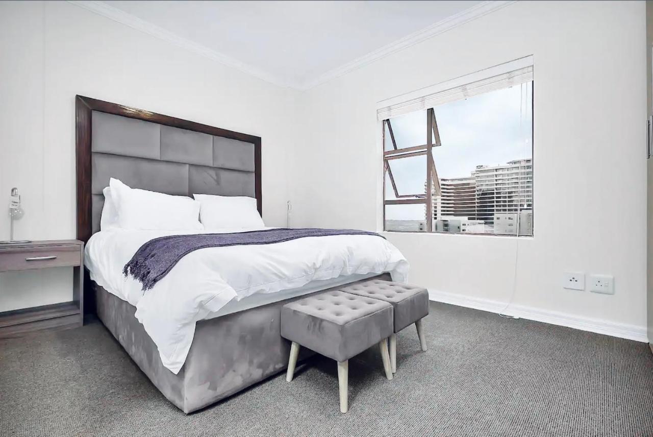 2 Bedroom 2 Bath Luxury - Sandton Cbd ヨハネスブルグ エクステリア 写真